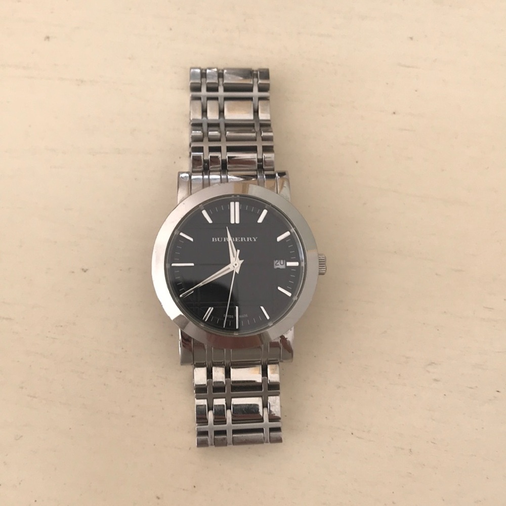 Burberry unisex watch